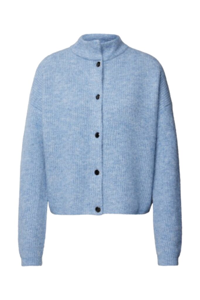 Cardigan von Gestuz, um € 159,- © Hersteller